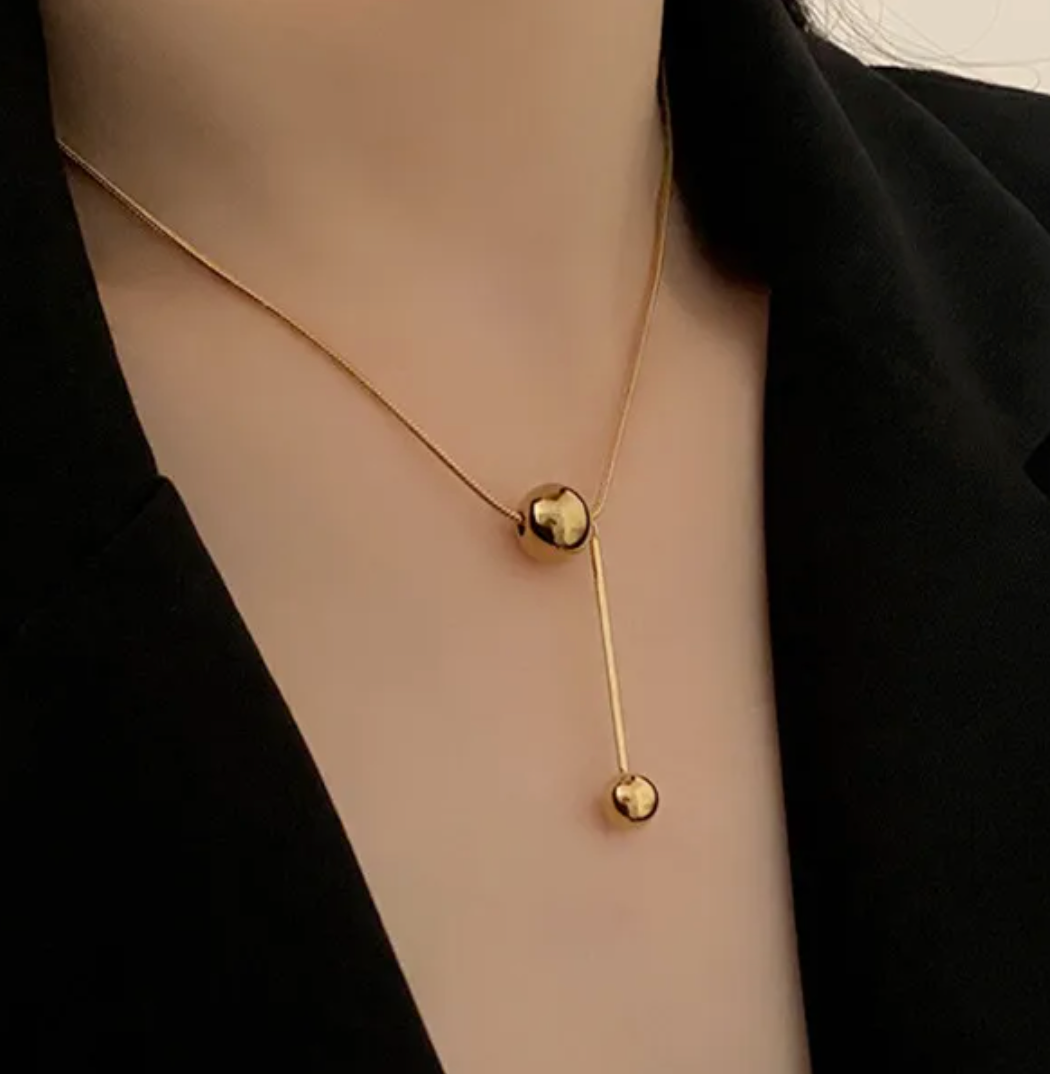 COLLAR DE BOLA EN STAINLESS STEEL