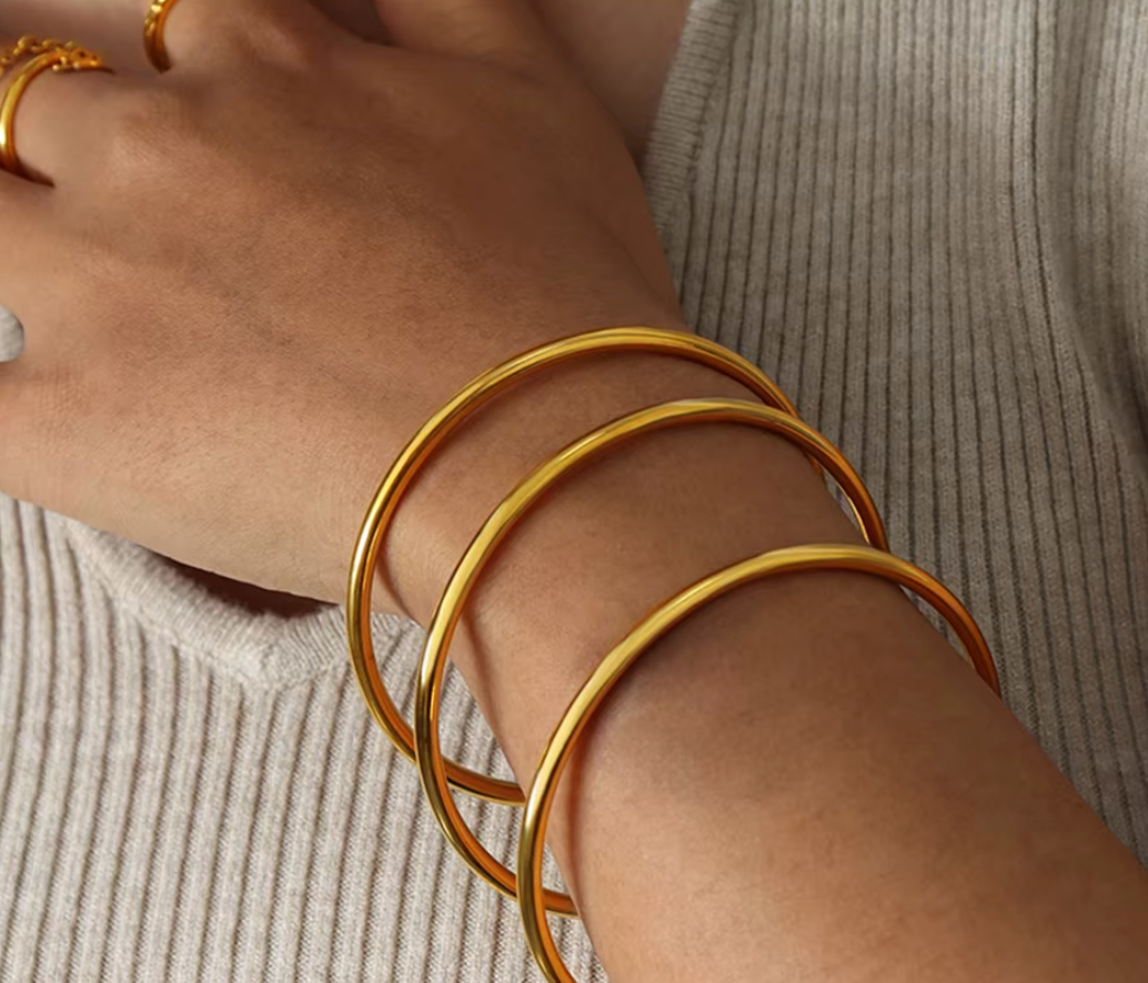 STAINLESS STEEL THIN BANGLE TRIO