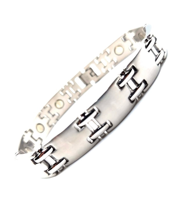 BRAZALETE EN STAINLESS STEEL PLATEADO 8"