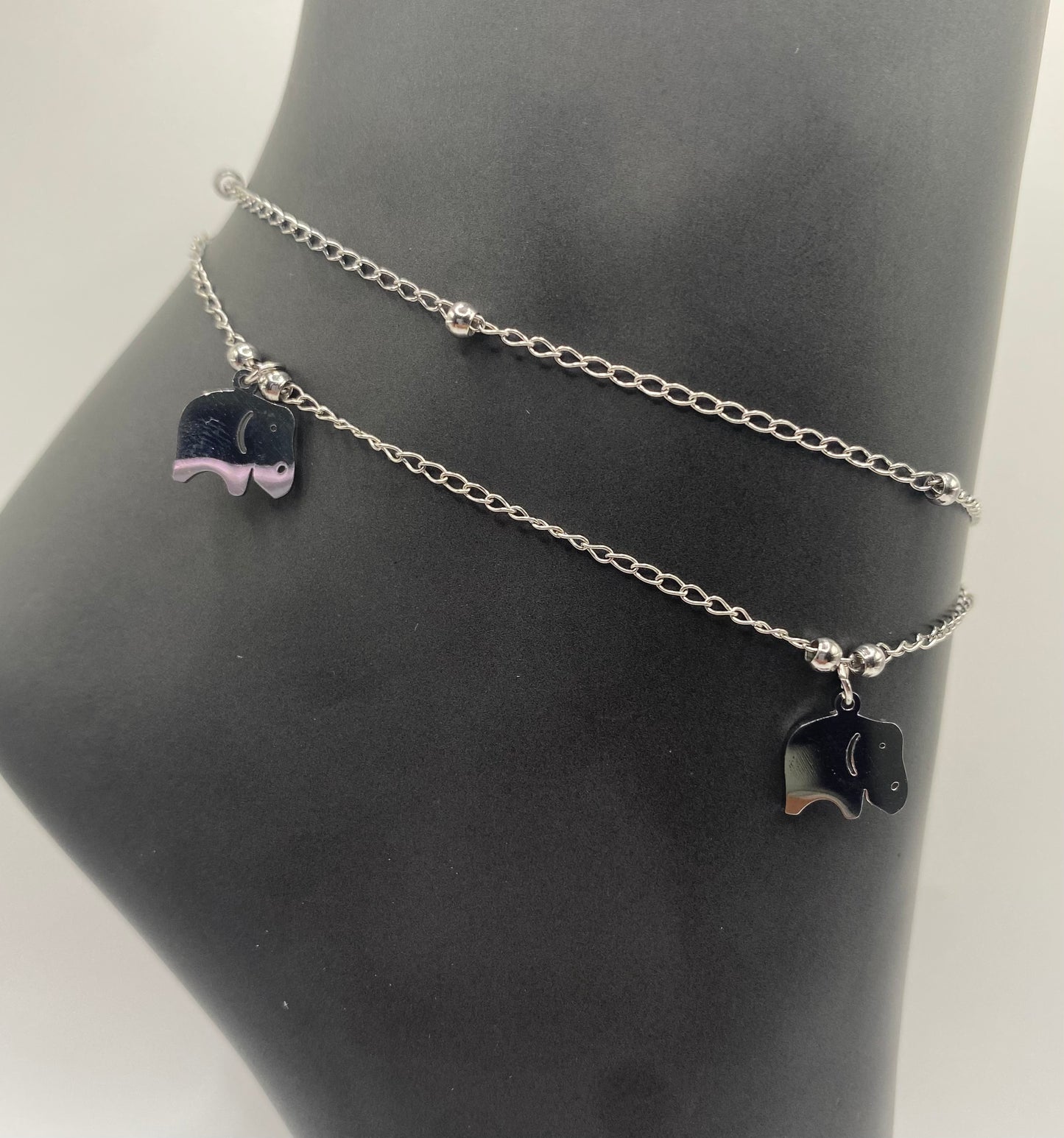 TOBILLERA DOBLE EN STAINLESS STEEL PLATEADO CON ELEFANTES 10"