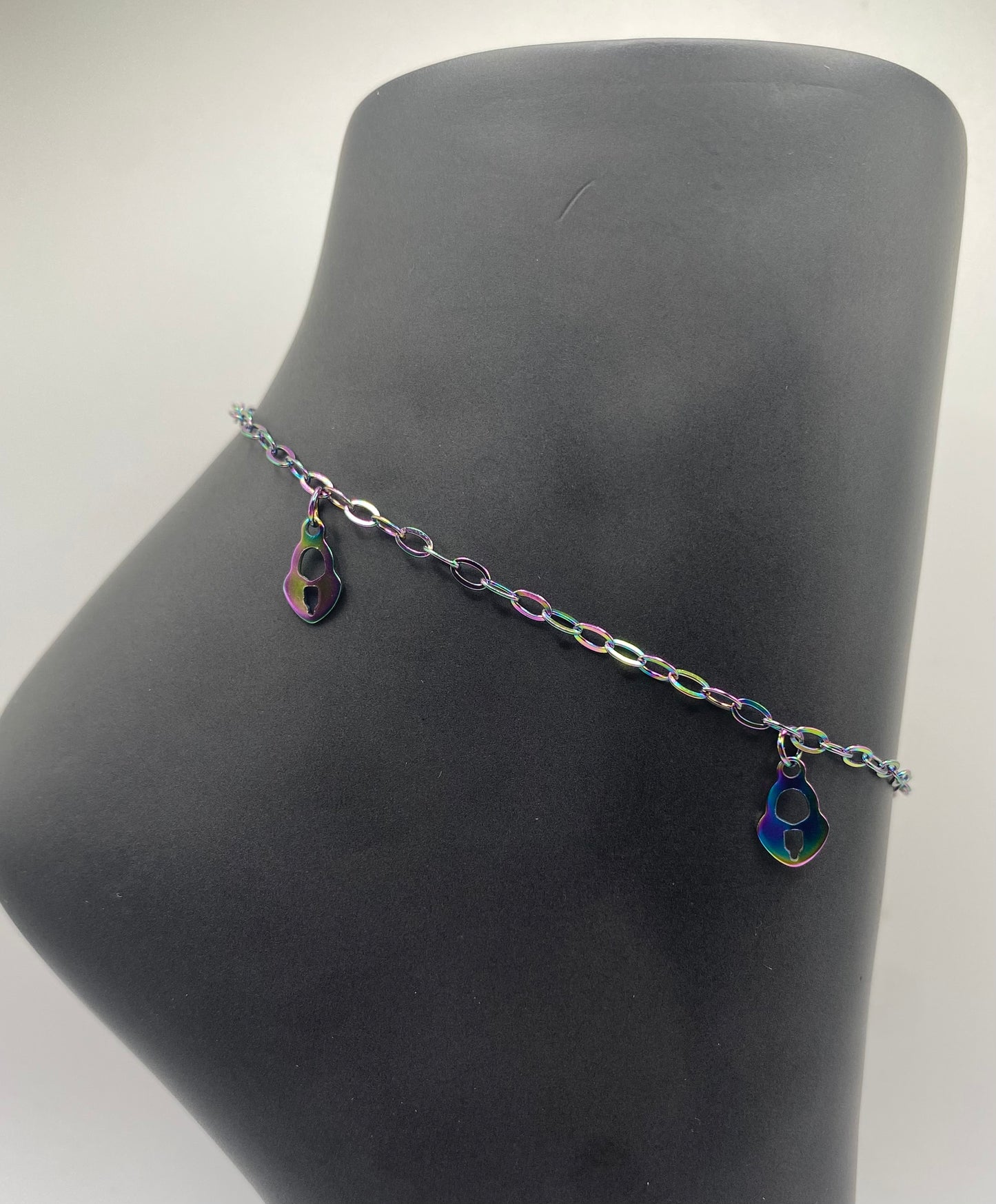 TOBILLERA EN STAINLESS STEEL TORNASOL CON CANDADOS 10"