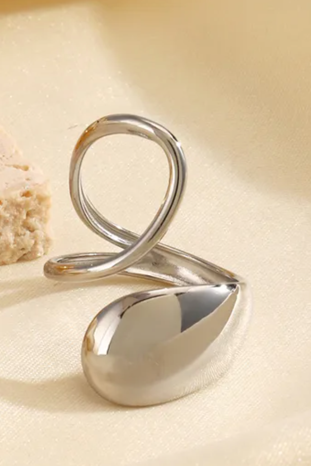 SORTIJA OVAL AJUSTABLE EN STAINLESS STEEL