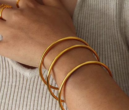 STAINLESS STEEL THIN BANGLE TRIO